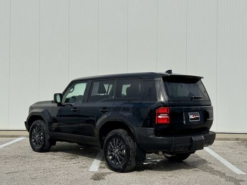 Used 2024 Toyota Land Cruiser 1958 image 3