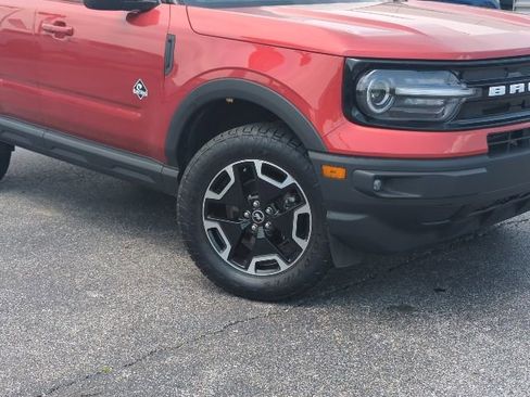 Used 2023 Ford Bronco Sport Outer Banks w/ Tech Package AWD/4WD image 2