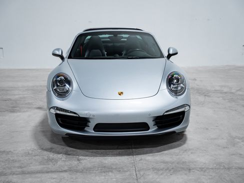 Used 2014 Porsche 911 Targa 4S AWD/4WD image 11