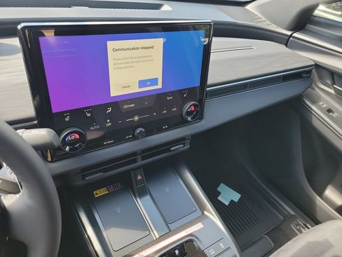 New 2026 Toyota C-HR AWD/4WD image 14