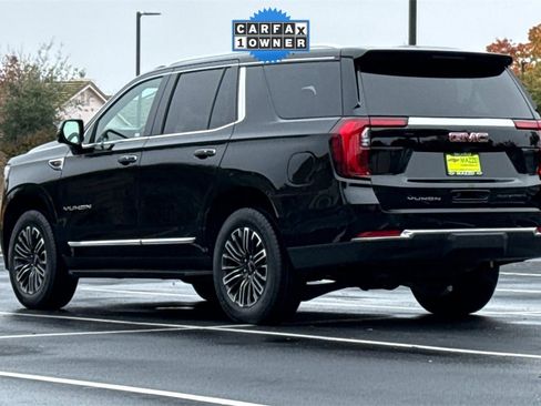 Used 2025 GMC Yukon Elevation image 3
