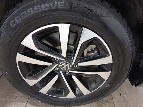 Used 2023 Volkswagen Tiguan S FWD image 11