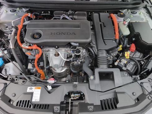 Used 2025 Honda Accord Sport image 29