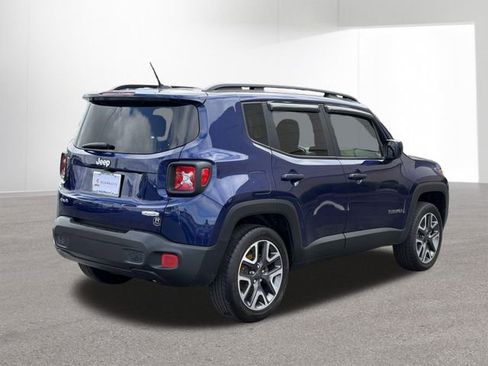 Used 2017 Jeep Renegade Latitude w/ Cold Weather Group AWD/4WD image 14