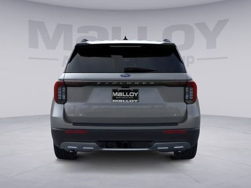 New 2026 Ford Explorer Active w/ Active Comfort Package image 6