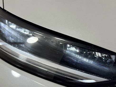 New 2027 Honda HR-V LX image 10