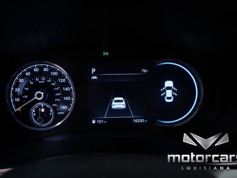 Used 2023 Genesis G70 2.0T w/ Sport Prestige Package image 36