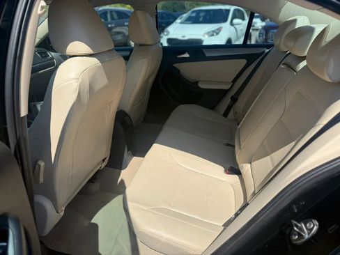Used 2014 Volkswagen Jetta TDI FWD image 17