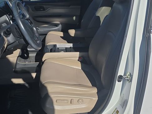 Used 2020 Honda Odyssey EX-L image 12