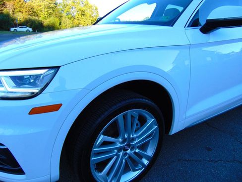 Used 2018 Audi Q5 2.0T Premium Plus w/ Premium Plus Package image 30