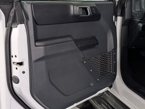 Certified 2025 Ford Bronco Outer Banks AWD/4WD image 25
