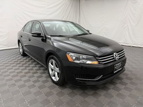 Used 2013 Volkswagen Passat 2.5 SE image 4