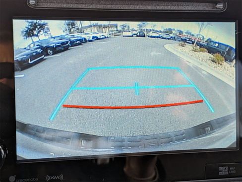 Used 2017 Toyota Tacoma TRD Sport image 24