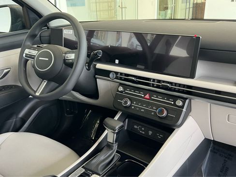 New 2026 Hyundai Tucson SE image 20