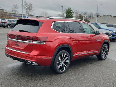 New 2025 Volkswagen Atlas SEL Premium R-Line image 2