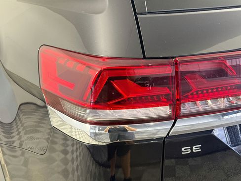 Used 2026 Volkswagen Atlas SE FWD image 36