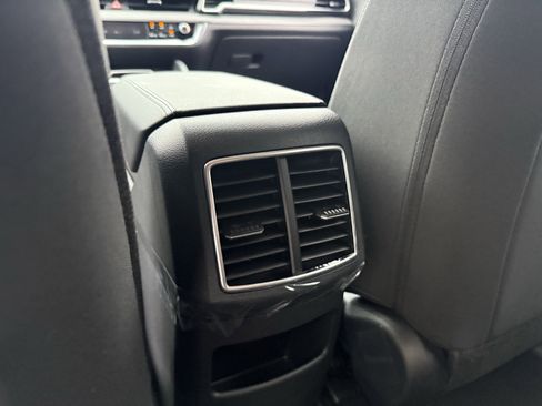 New 2025 Kia Sportage LX image 34