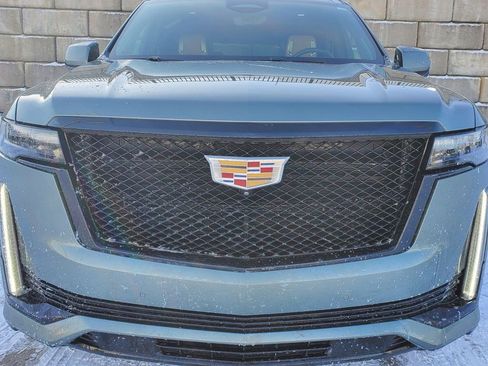 Certified 2023 Cadillac Escalade Sport w/ Touring Package image 12