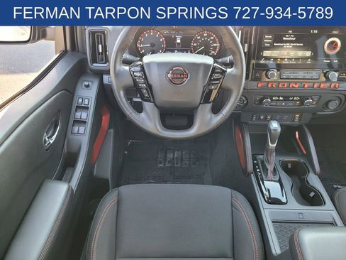 Used 2025 Nissan Frontier PRO-4X w/ Pro Convenience Package image 15