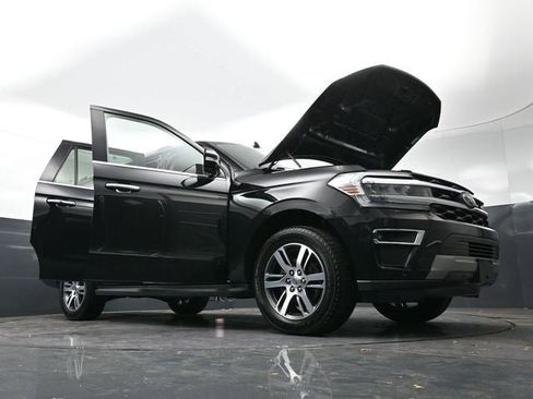 Used 2024 Ford Expedition Max Limited RWD image 49
