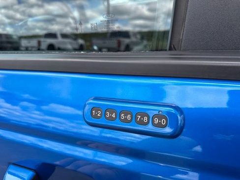 Used 2023 Ford Bronco Outer Banks AWD/4WD image 11