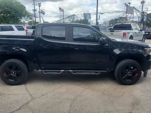 Used 2020 Chevrolet Colorado LT w/ Redline Special Edition RWD image 2