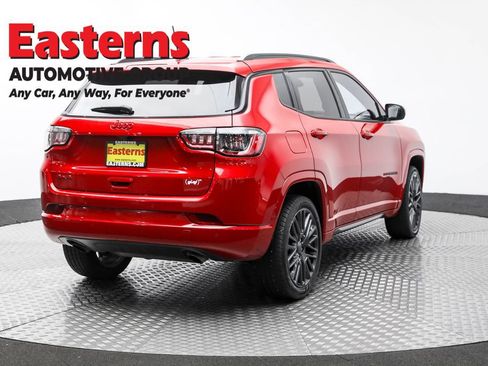 Used 2023 Jeep Compass Limited image 5