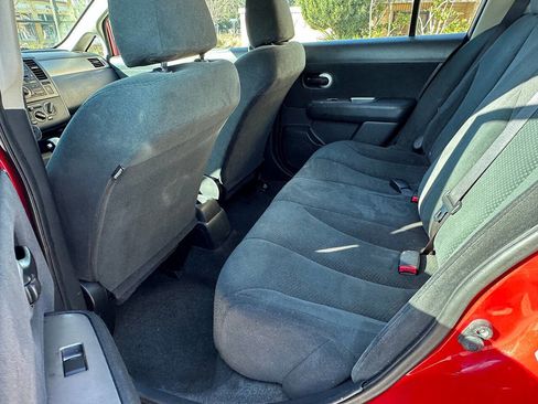 Used 2012 Nissan Versa 1.8 S w/ Plus Pkg FWD image 10