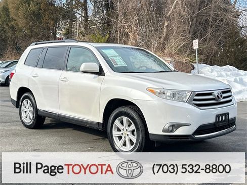Used 2011 Toyota Highlander SE image 1