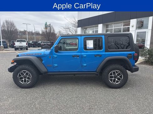 Used 2025 Jeep Wrangler Unlimited Rubicon image 6