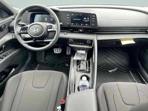 New 2026 Hyundai Elantra Sport FWD image 15