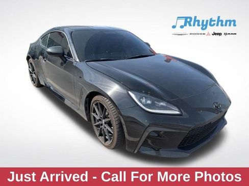 Used 2024 Toyota GR86 Premium image 1