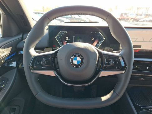 Used 2024 BMW 530i xDrive w/ Premium Package image 20