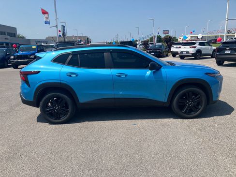 Used 2025 Chevrolet Trax ACTIV w/ Driver Confidence Package FWD image 8