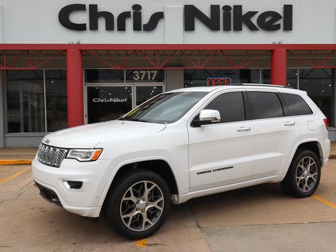 Used 2019 Jeep Grand Cherokee Overland AWD/4WD image 1