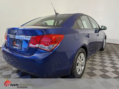Used 2013 Chevrolet Cruze LS FWD image 5