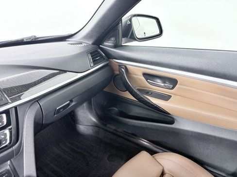 Used 2016 BMW 428i xDrive Convertible image 25