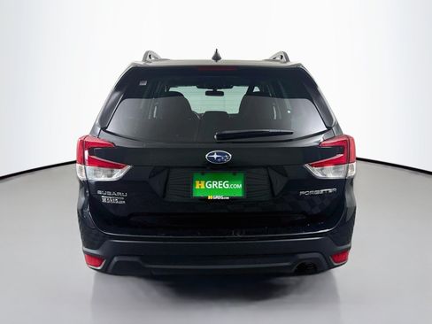 Used 2023 Subaru Forester Premium AWD/4WD image 8