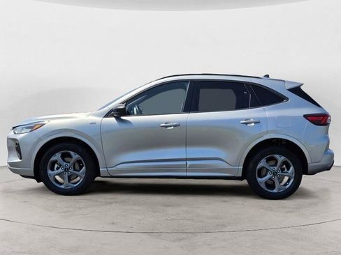 Certified 2023 Ford Escape ST-Line w/ Tech Pack #1 AWD/4WD image 6