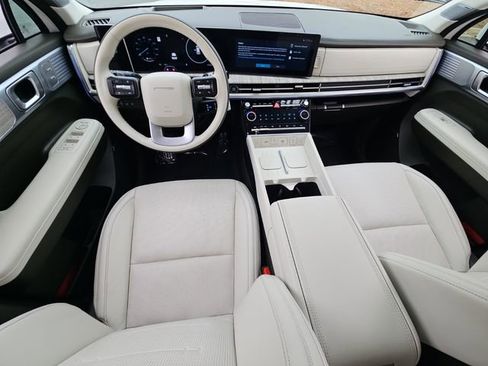 Certified 2024 Hyundai Santa Fe Calligraphy image 14