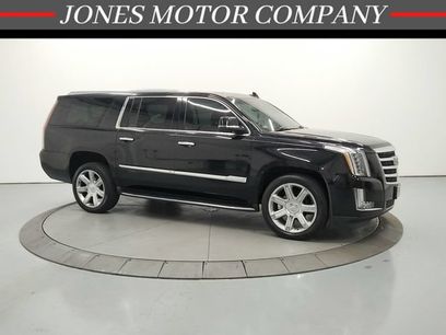 Used 2018 Cadillac Escalade ESV Luxury