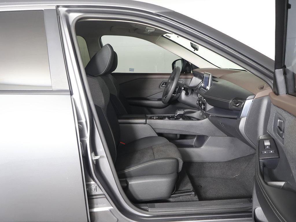 Used 2021 Nissan Rogue S AWD/4WD image 27