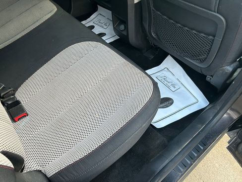 Used 2013 Chevrolet Equinox LT image 12