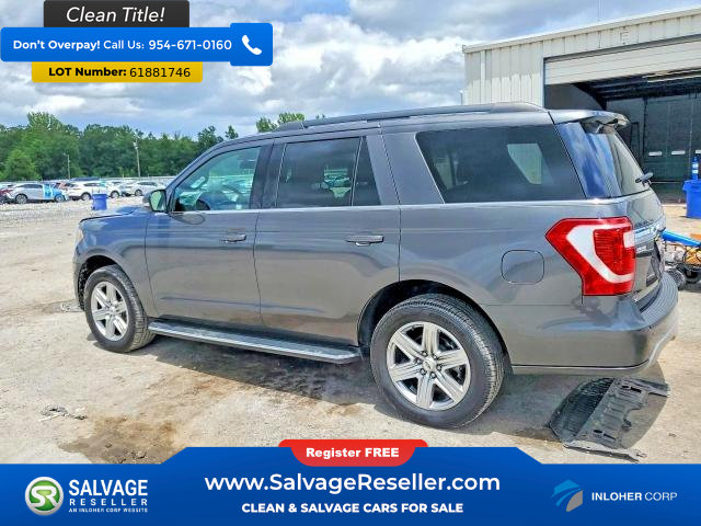 Used 2018 Ford Expedition XLT w/ Equipment Group 202A RWD image 3