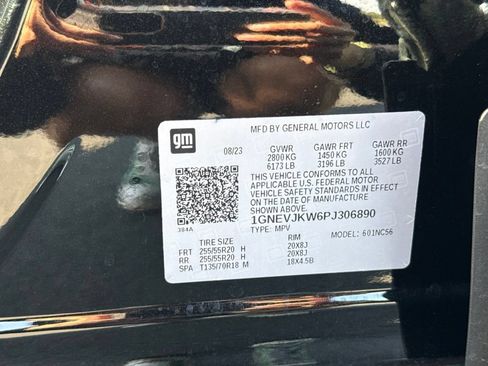 Used 2023 Chevrolet Traverse RS AWD/4WD image 45
