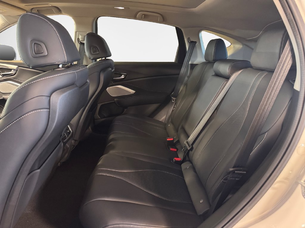 Used 2024 Acura RDX w/ Technology Package AWD/4WD image 24