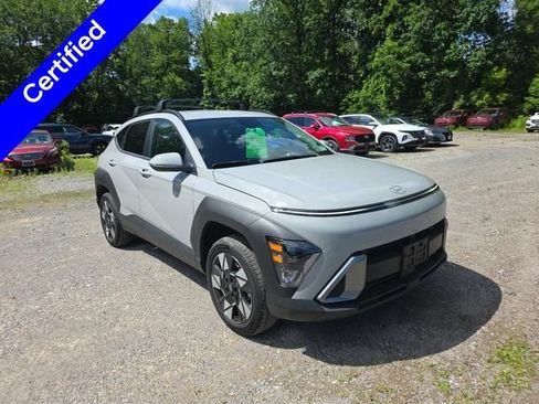 Used 2025 Hyundai Kona SEL AWD/4WD image 4