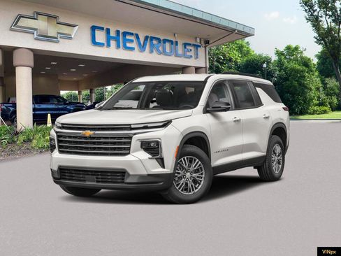 New 2026 Chevrolet Traverse LT image 1