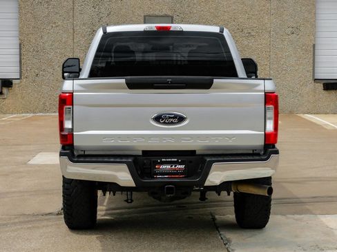 Used 2018 Ford F250 XL w/ Power Equipment Group AWD/4WD image 13