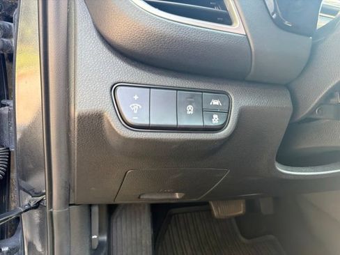 Used 2023 Kia Seltos SX AWD/4WD image 21